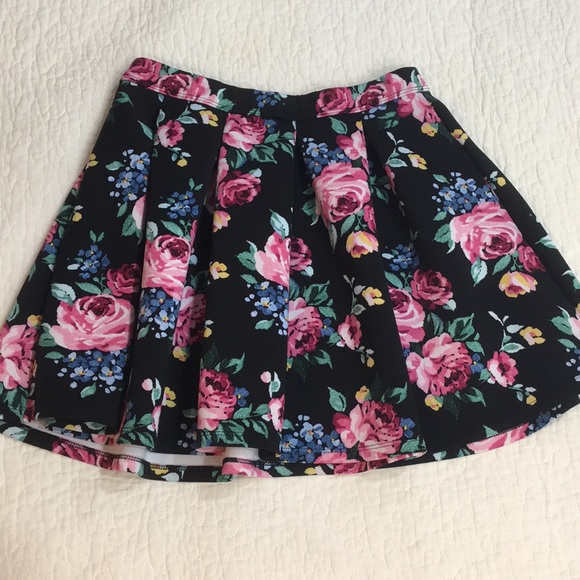 kids floral skirt